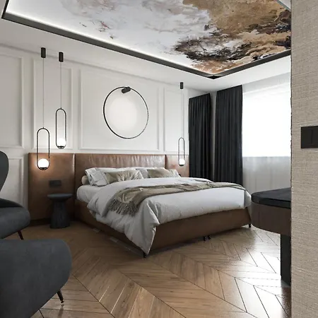 Hotel Kristall 4*