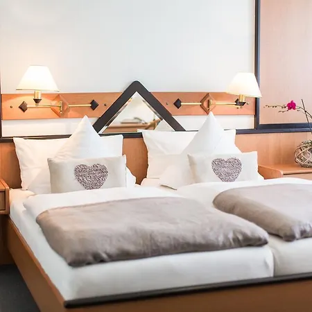 Hotel Kristall Weisswasser